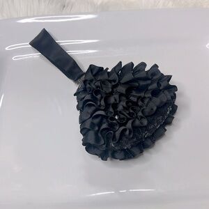 BADGLEY MISCHKA VINTAGECOUTURE EVENING BAG BLACK RUFFLE BEADED